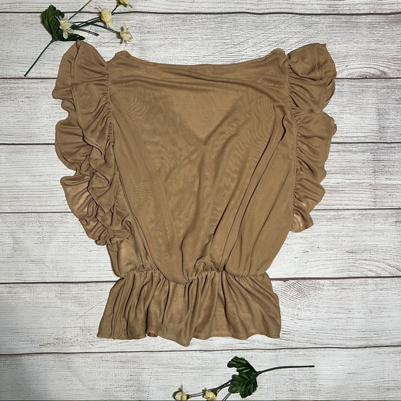 EXPRESS Ruffle V-Neck Peplum Top - Picture 7 of 12